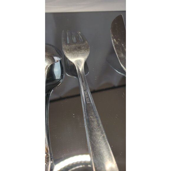 Vintage Oneida Korea Nasoo Stainless Silver Flatware Set - Set of 6 - Picture 10 of 12